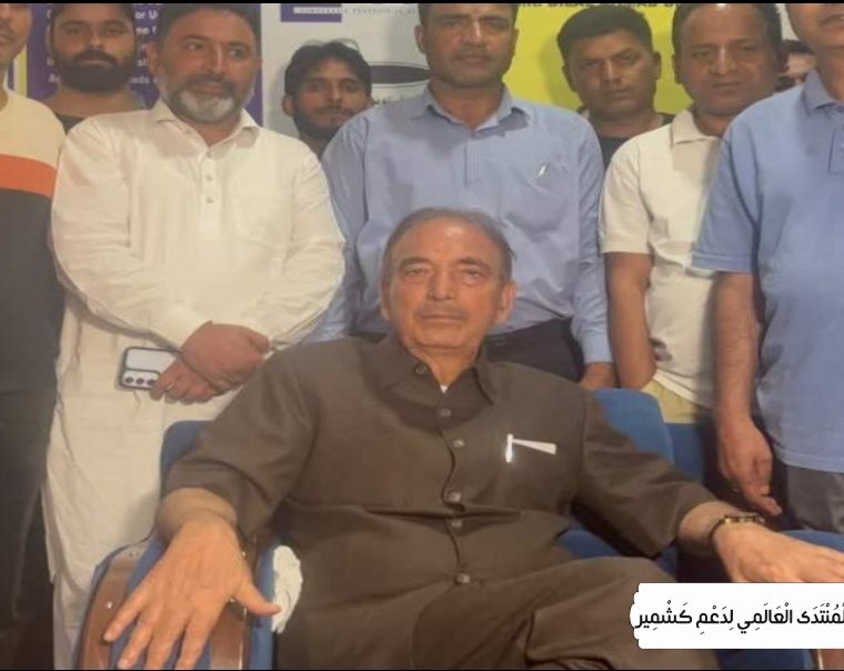 آزادانہ اور منصفانہ انتخابات کے انعقاد میں الیکشن کمیشن آف انڈیا کی ساکھ پر سوالات اٹھ رہے ہیں، غلام نبی آزاد