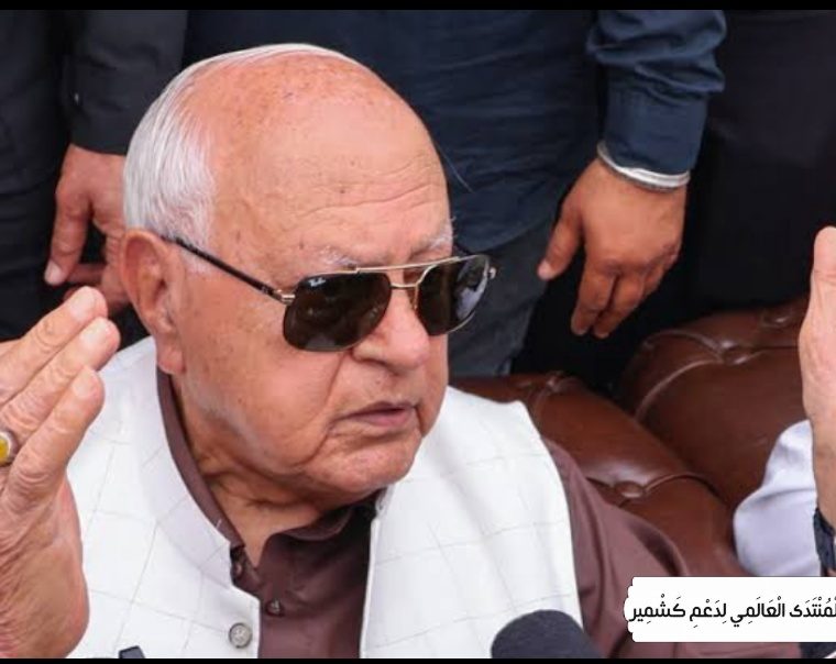 فاروق عبداللہ کا بھارت میں مقبوضہ کشمیر کی بسوں پر حملے روکنے کا مطالبہ